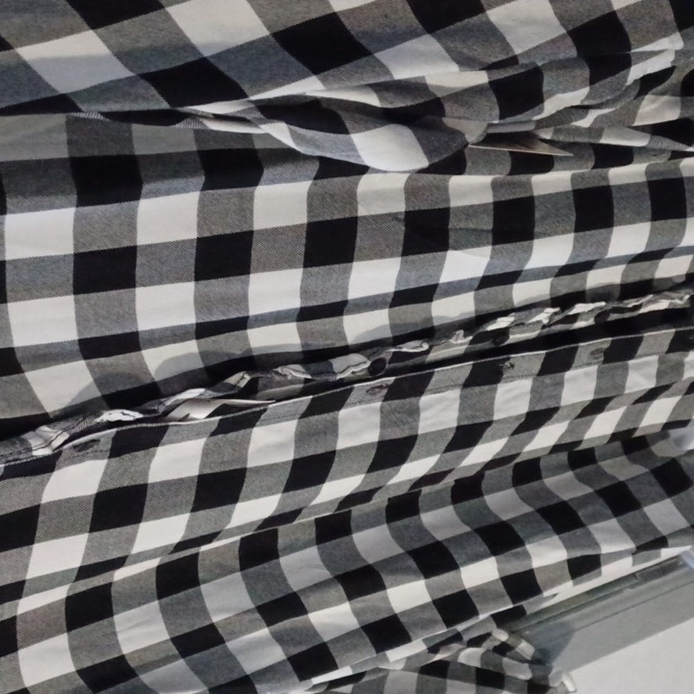 NWT Plus-Size Ruffled Buffalo Check Button Up!!! - Picture 6 of 7